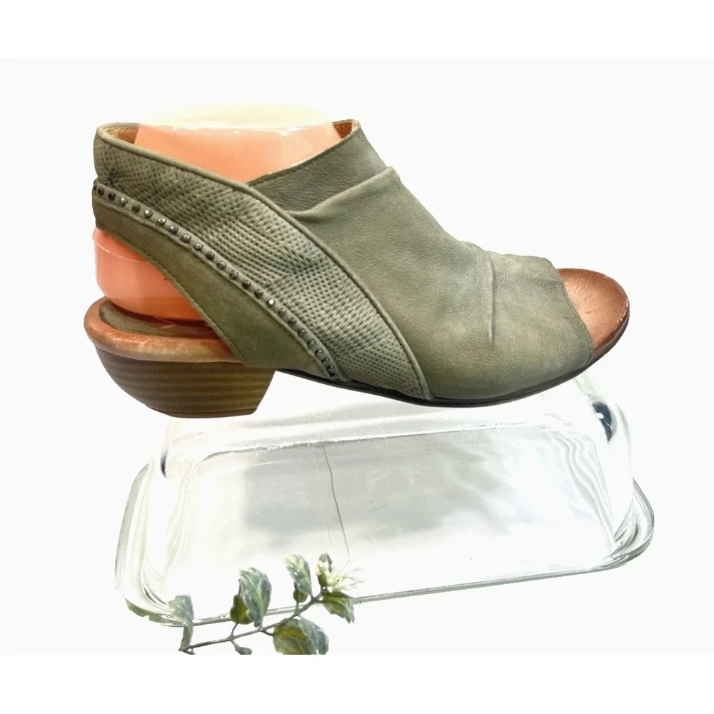 Miz Mooz Green Sandals Slouch Studded Leather Low Heeled Size 39 8.5-9 US